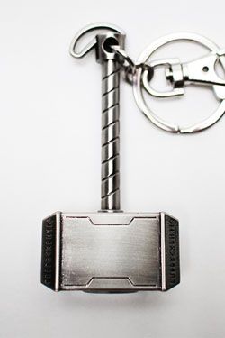 Marvel Comics Metal Keychain Thor Hammer Semic