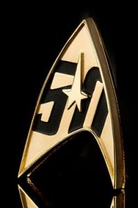Star Trek Replika 1/1 50th Anniversary Magnetic Starfleet Odznak
