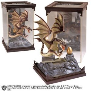 Harry Potter Magical Creatures Soška Hungarian Horntail 19 cm Noble Collection