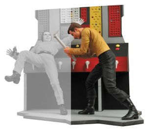 Star Trek Select Akční Figure Captain Kirk 18 cm Diamond Select