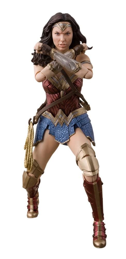 Justice League S.H. Figuarts Akční Figure Wonder Woman 15 cm Bandai Tamashii Nations