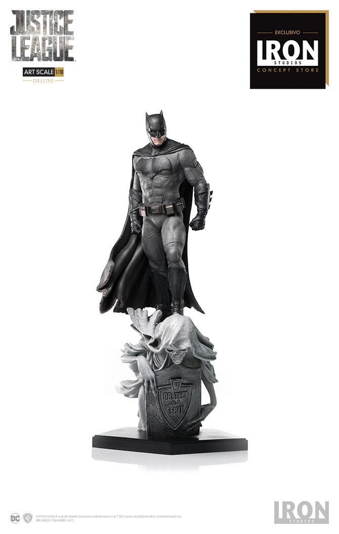 Justice League Deluxe Art Scale Soška 1/10 Batman Concept Store Exclusive 30 cm Iron Studios