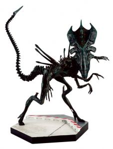 The Alien & Predator Figurine Kolekce Xenomorph Queen (Aliens) 23 cm