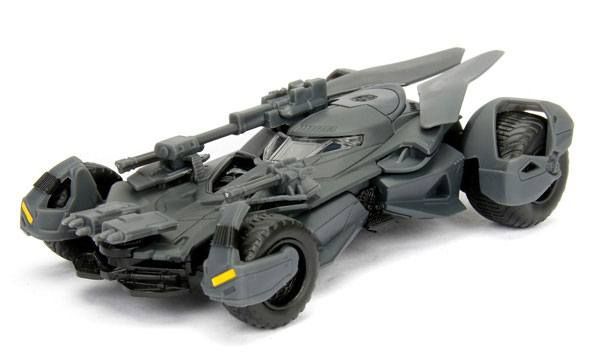Justice League Kov. Model 1/32 2017 Batmobile Jada Toys