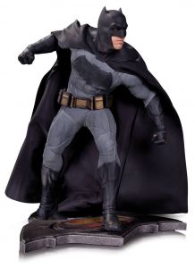 Batman v Superman Dawn of Justice Soška Batman 36 cm DC Collectibles