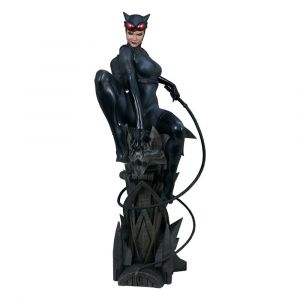 DC Comics Premium Format Figure Catwoman 56 cm