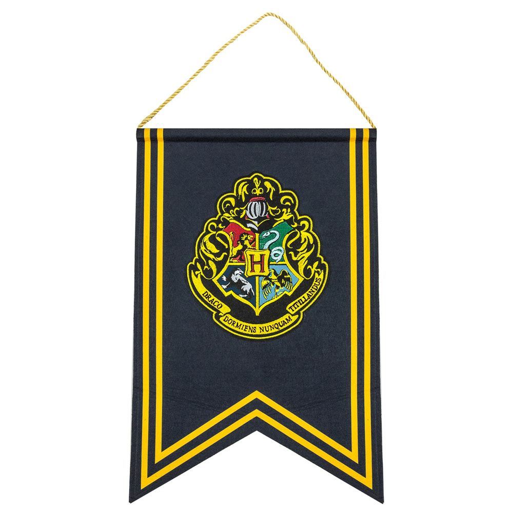 Harry Potter Nástěnná Dekorace Vlajka Bradavice 30 x 44 cm Cinereplicas