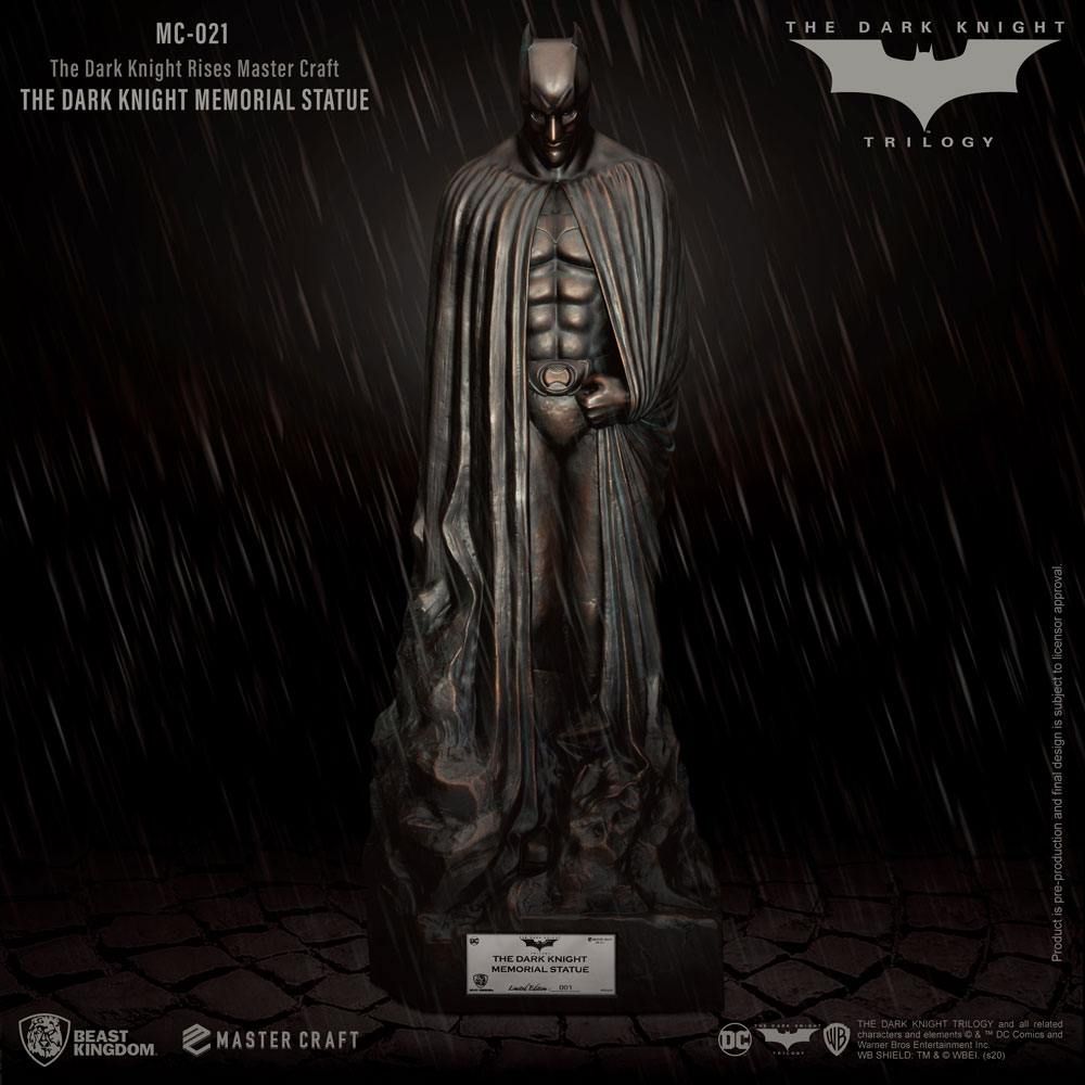The Dark Knight Rises Master Craft Soška The Dark Knight Memorial Batman 45 cm Beast Kingdom Toys