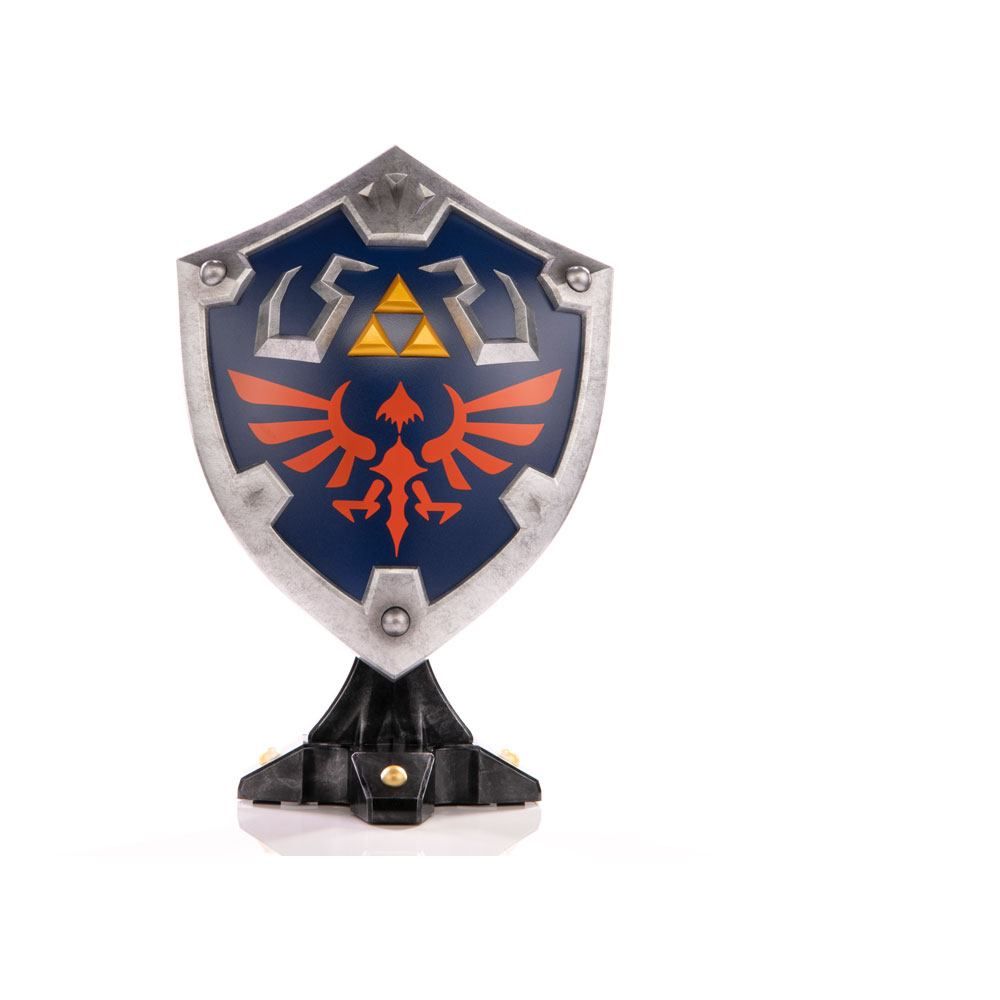 The Legend of Zelda Breath of the Wild PVC Soška Hylian Shield Standard Edition 29 cm First 4 Figures