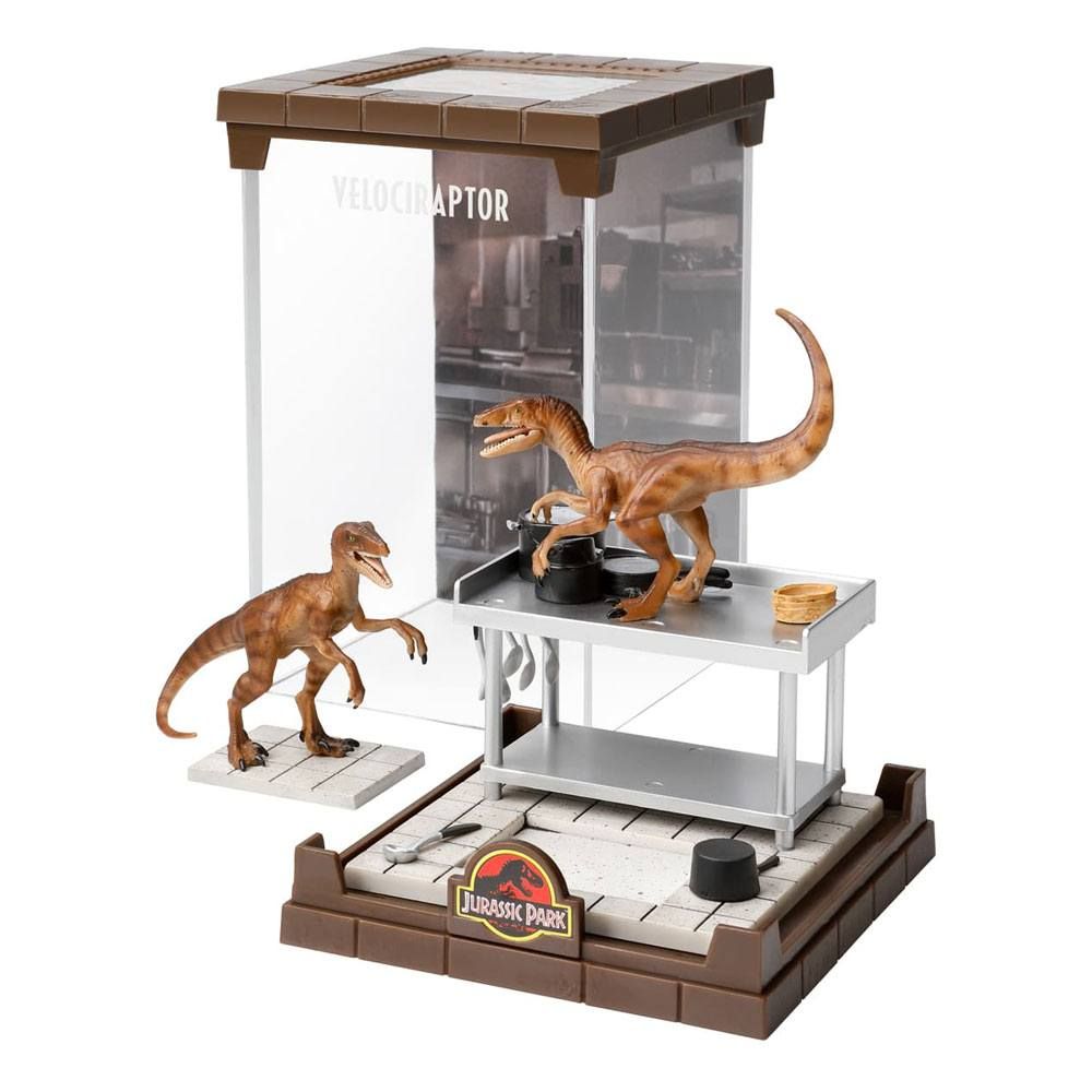 Jurassic Park Creature PVC Diorama Velociraptors 18 cm Noble Collection