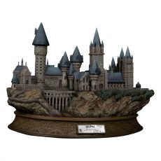 Harry Potter and the Philosopher's Stone Master Craft Soška Bradavice School Of Witchcraft And Wizardry 32 cm