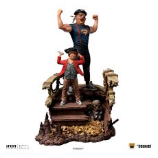 The Goonies Deluxe Art Scale Soška 1/10 Sloth and Chunk 30 cm