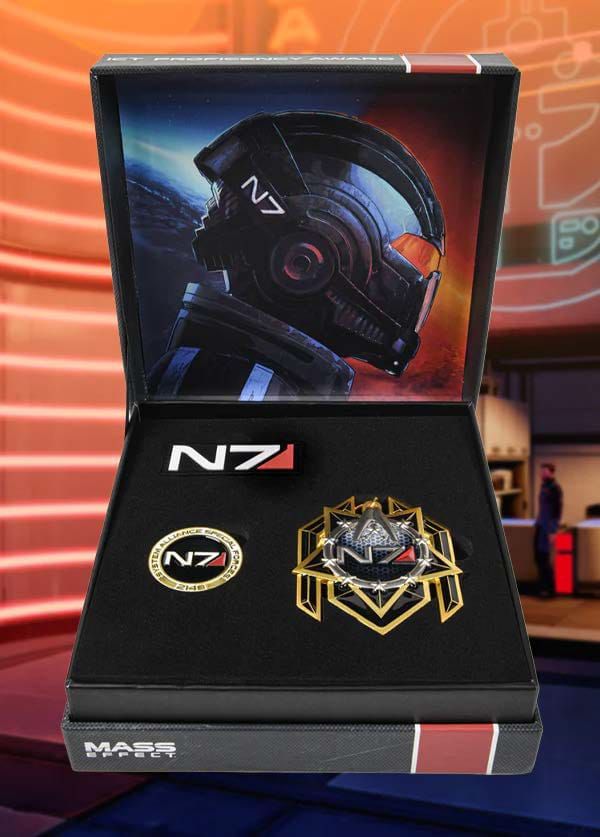 Mass Effect Pin Odznak N7 Premium Box DEVplus