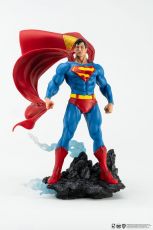 Superman PX PVC Soška 1/8 Superman Classic Verze 30 cm Pure Arts