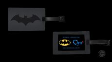 DC Comics Jmenovka na zavazadlo tag Batman Logo SDCC Exclusive Quantum Mechanix