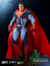 DC Comics Soška 1/8 Superman Injustice II Normal Verze 30 cm