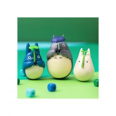 My Neighbor Totoro Round Bottomed Figurína Mid Totoro with leaf 6 cm Semic