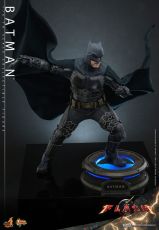 The Flash Movie Masterpiece Akční Figure 1/6 Batman 30 cm Hot Toys