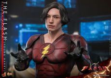 The Flash Movie Masterpiece Akční Figure 1/6 The Flash (Young Barry) (Deluxe Version) 30 cm Hot Toys