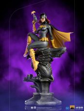 DC Comics Deluxe Art Scale Soška 1/10 Batgirl 26 cm Iron Studios