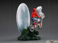 E.T. the Extra-Terrestrial Deluxe Art Scale Soška 1/10 E.T. & Elliot 27 cm Iron Studios