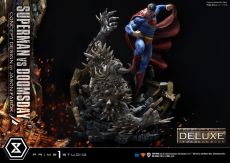 DC Comics Soška 1/3 Superman Vs. Doomsday by Jason Fabok Deluxe Bonus Verze 95 cm Prime 1 Studio