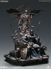 DC Comics Soška 1/4 Batman on Throne Premium Edition 92 cm Queen Studios