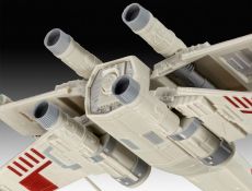 Star Wars Model Kit 1/57 X-wing Fighter 22 cm Revell