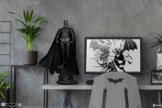 Batman Begins Premium Format Soška Batman 65 cm Sideshow Collectibles