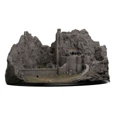 Lord of the Rings Soška Helm's Deep 27 cm - Severely damaged packaging