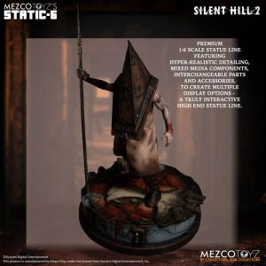 Silent Hill 2 PVC Soška 1/6 Red Pyramid Thing 42 cm Mezco Toys