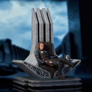 Star Wars: The Mandalorian Premier Kolekce 1/7 Bo-Katan Kryze on Throne 35 cm Gentle Giant