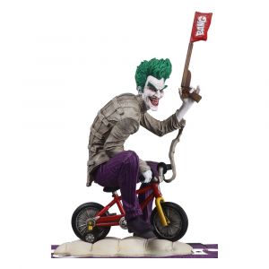 DC Direct Resin Soška 1/10 The Joker: Purple Craze - The Joker by Kaare Andrews 18 cm