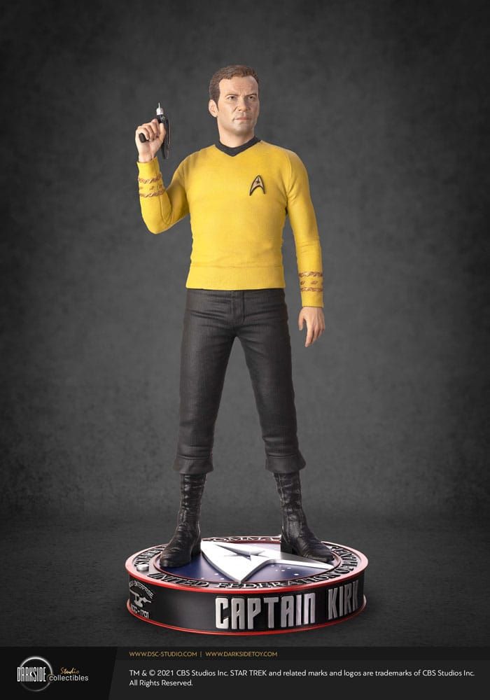 Star Trek Musuem Soška 1/3 Captain James T Kirk 64 cm Darkside Collectibles Studio